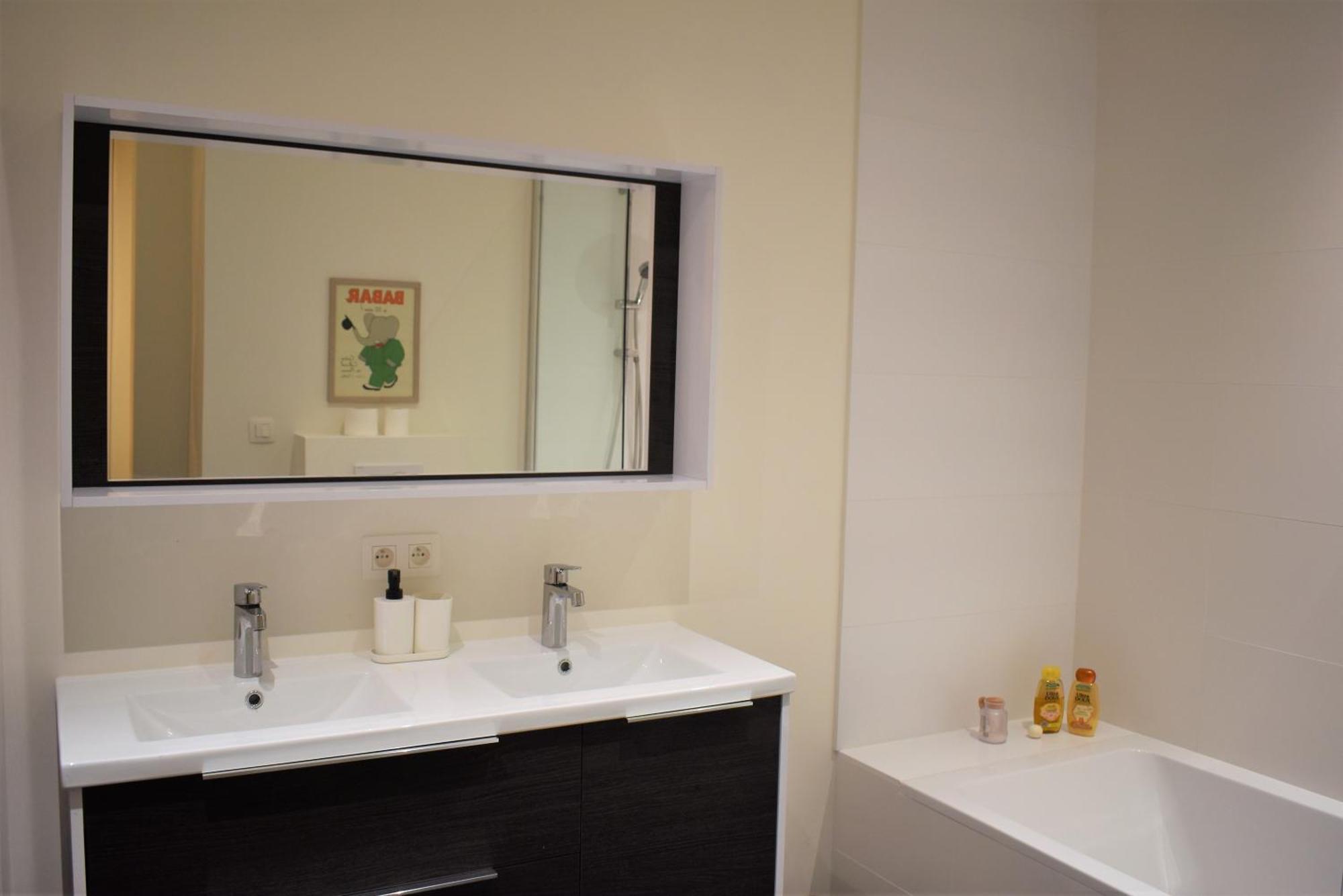 Luxury 2 Bedroom - Antwerp City Centre Eksteriør bilde